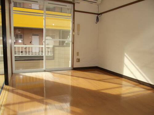 サンハウスα_内装_0