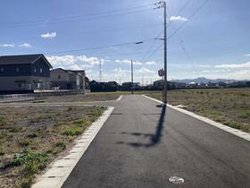 徳島県阿南市羽ノ浦町岩脇紫衣池