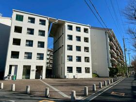 セントポリア金剛東　９棟