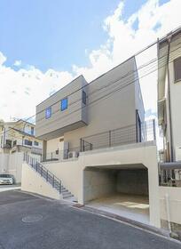 大阪府高槻市塚原1丁目