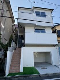 埼玉県朝霞市岡３丁目