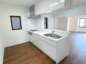 静岡県焼津市本町３丁目