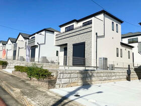 東京都町田市三輪緑山４丁目