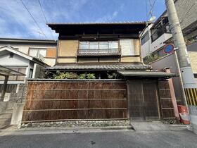 京都府京都市左京区浄土寺西田町
