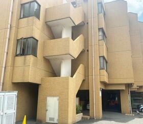 福井県福井市四ツ井2丁目