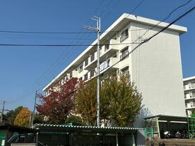 泉北槇塚台住宅６号棟