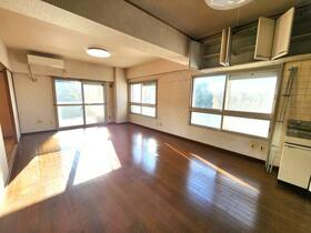 東京都東村山市恩多町２丁目