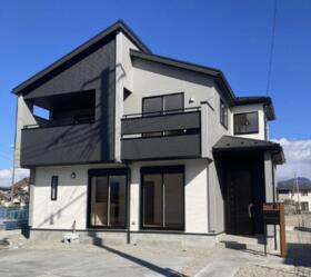 山梨県甲斐市篠原