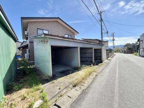 detached 山形県米沢市直江町