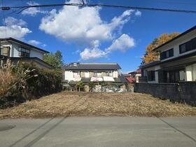 山梨県富士吉田市松山