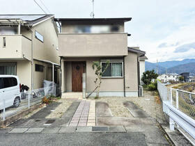 京都府亀岡市古世町西向林