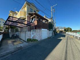 神奈川県横浜市戸塚区汲沢町