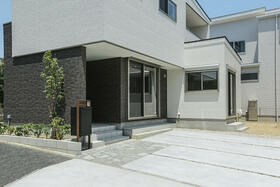 愛知県大府市長草町峯