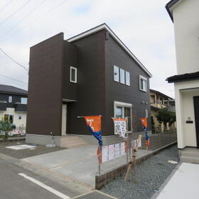 福島県伊達郡桑折町大字谷地字荒屋敷