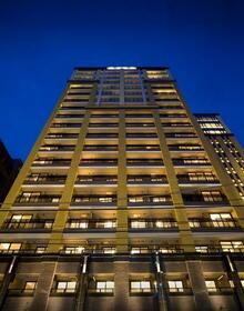 東京都文京区小石川１丁目