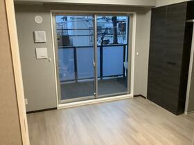 プレサンスロジェ栄パークサウス