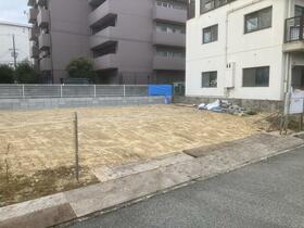 兵庫県宝塚市光明町