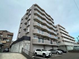 宮城県仙台市泉区泉中央３丁目