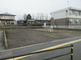 秋田県秋田市飯島道東１丁目
