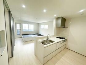 大阪府豊中市岡町南３丁目