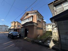 新潟県南魚沼市美佐島