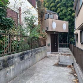 兵庫県神戸市垂水区舞子坂４丁目