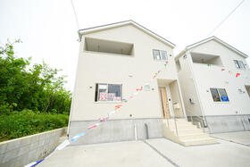 沖縄県うるま市みどり町２丁目