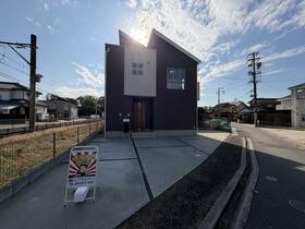 愛知県碧南市六軒町１丁目