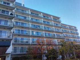 秀和大倉山レジデンス