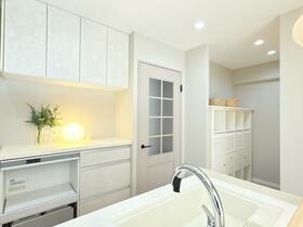 大阪府大阪市住之江区西加賀屋４丁目