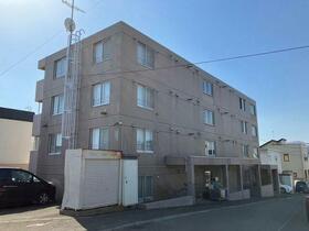 北海道札幌市豊平区西岡三条１１丁目