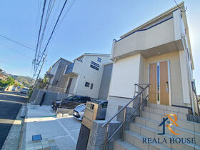 神奈川県横須賀市岩戸３丁目