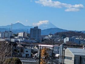 眺めの良い南向きの明るい富士見町住宅