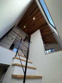 神奈川県三浦郡葉山町堀内