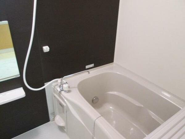 apartment 宮城県気仙沼市川畑１０－１ 川畑ハイツ２０１号