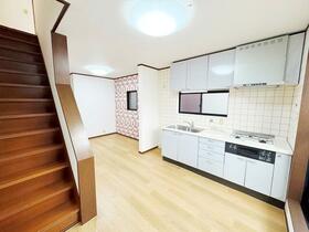 京都府京都市右京区梅津林口町