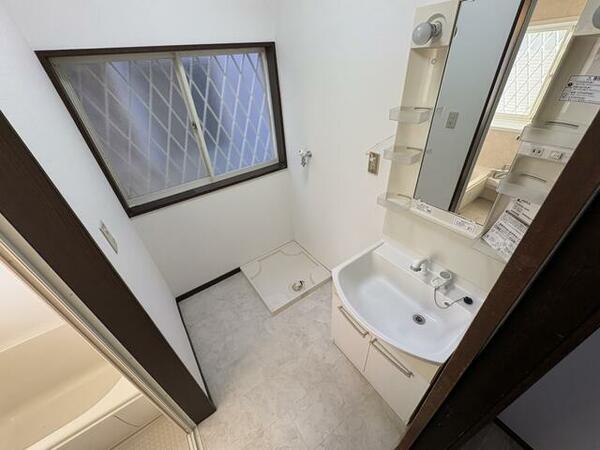 detached 埼玉県羽生市大字上新郷

地図を見る