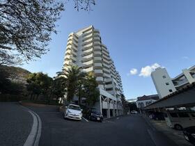 クリスタルコート道後９２