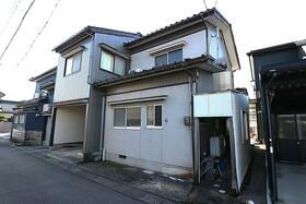 富山県高岡市佐野若水町