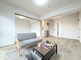 福岡県福岡市博多区金の隈１丁目