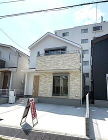 兵庫県宝塚市光明町