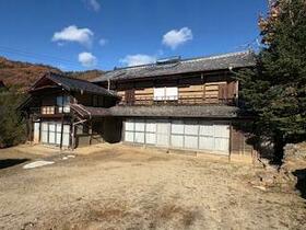 山梨県山梨市牧丘町成沢