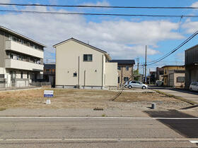 石川県金沢市畝田中４丁目