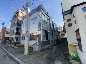 北海道札幌市中央区南五条西１７丁目