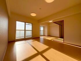 ファミール竹城台