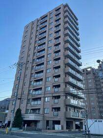 セザールガーデン伏見壱番館