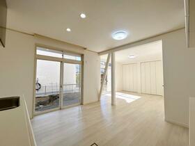 東京都昭島市緑町３丁目