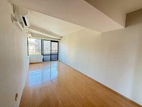 群馬県高崎市歌川町