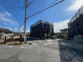 群馬県邑楽郡大泉町大字寄木戸