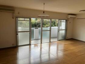 アーネスト能茶山　６Ｆ